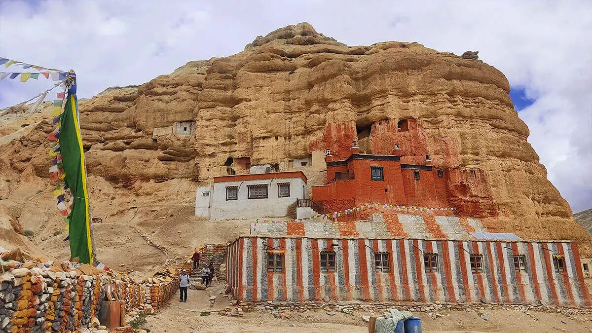 Upper Mustang /Lo Manthang Trekking-17 Days